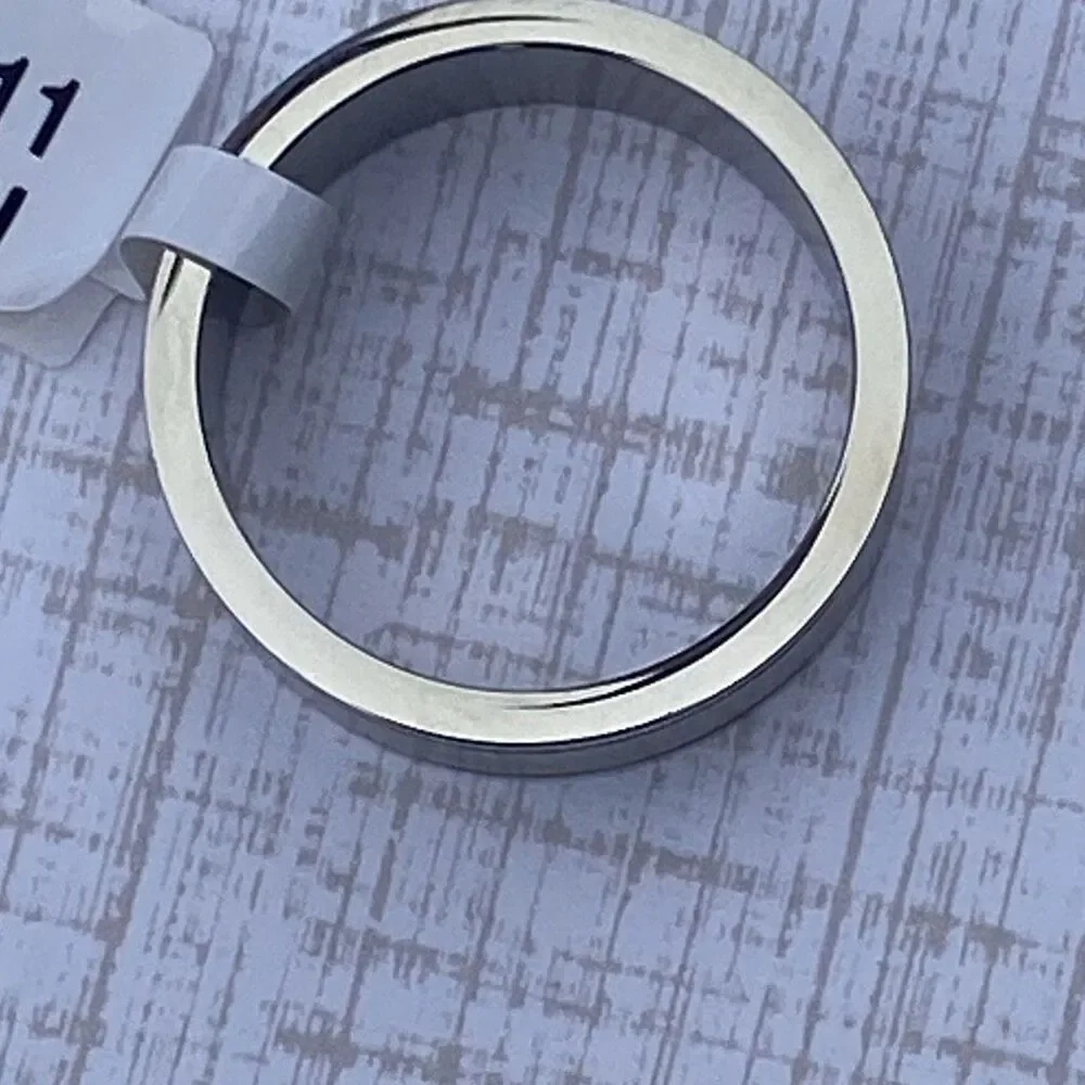 Men’s Stainless Steel Ring Size 11 Silver Band Brushed Center Minimalist